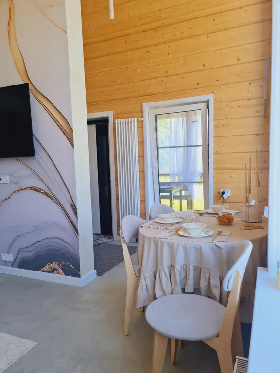 Дом у озера