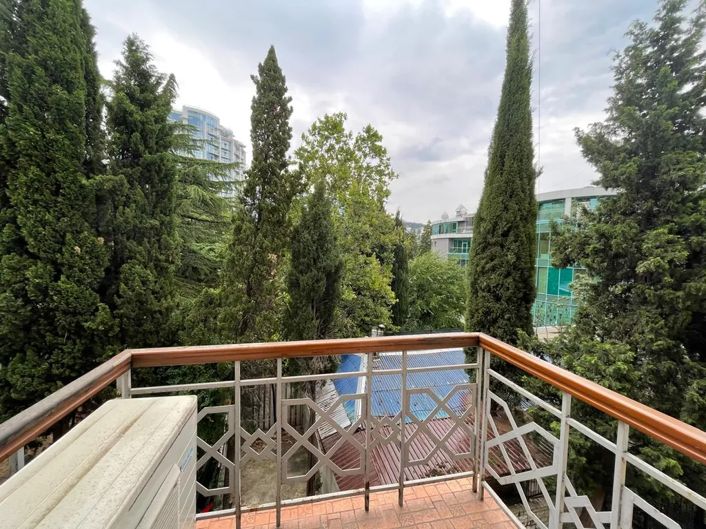 Шикарный люкс - итальянский натуральный мрамор и красное дерево