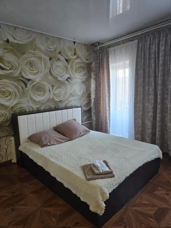 Квартиры, апартаменты на Западная улица, 24