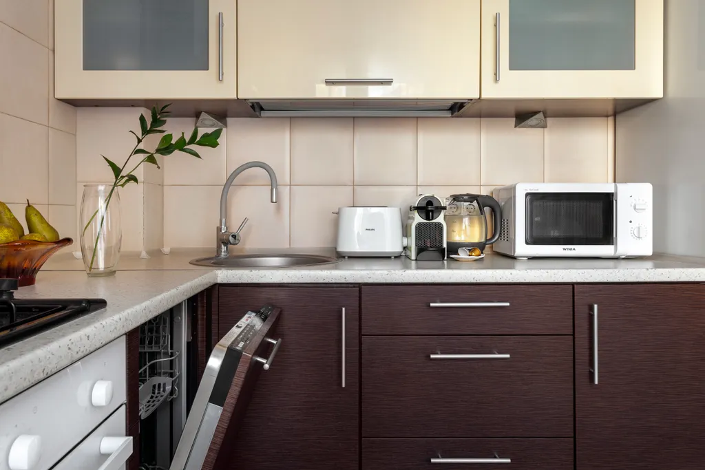 Квартира 3-комнатная квартира в историческом районe Амалиенау c балконом — Калининград