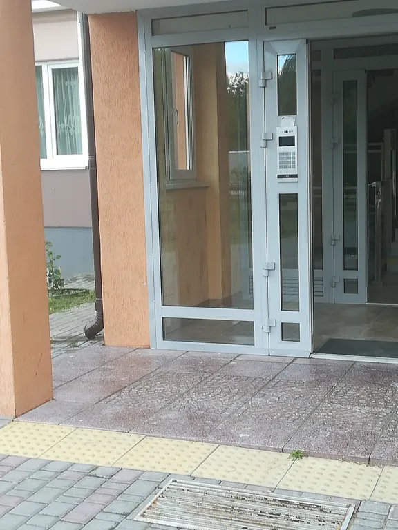 Квартира с видом на санаторий Ленина и рядом с городским пляжем