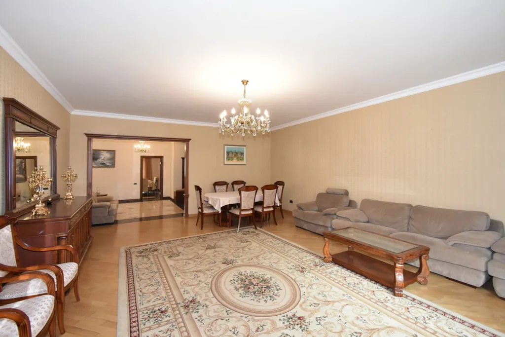 Просторная квартира в центре города