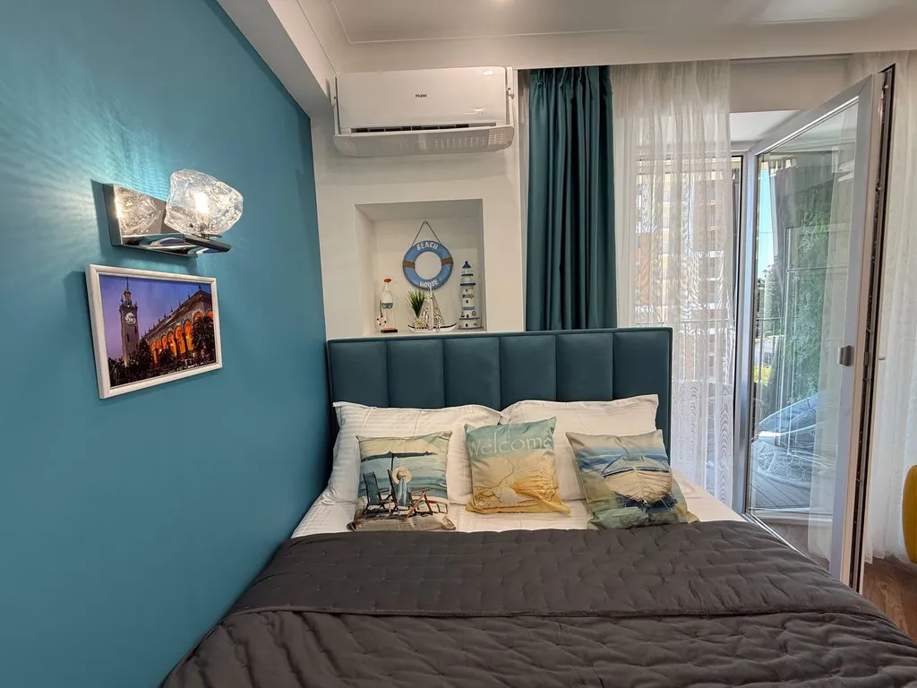 Морская симфония - уютная студия с видом на море и открытым бассейном