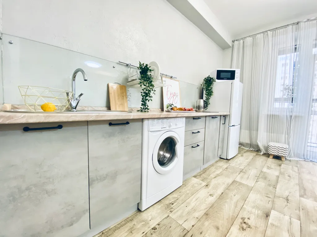 Поделам Функциональная квартира рядом с парком им. Гагарина