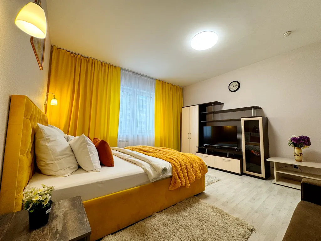 Квартира Квартира с новым современным ремонтом недалеко от ТРЦ Планета — Красноярск