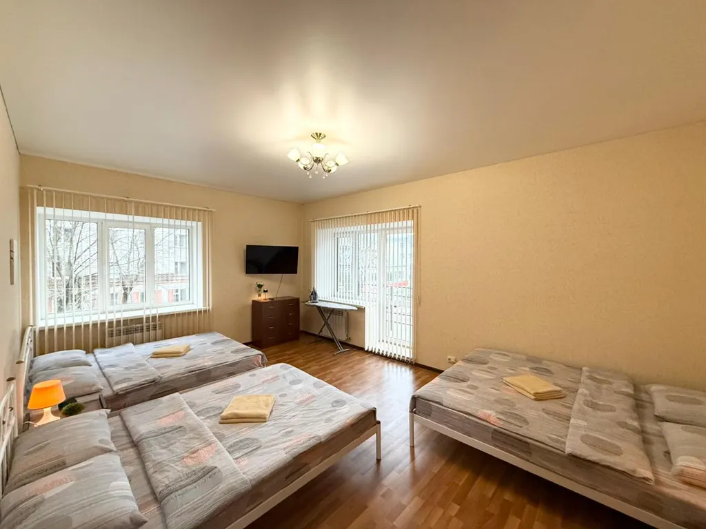 Двухкомнатная квартира у Площади Победы — аренда посуточно в Калуга