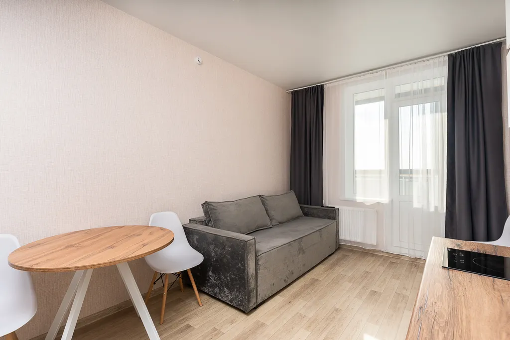 Уютная однокомнатная квартира со свежим ремонтом и видом на лес