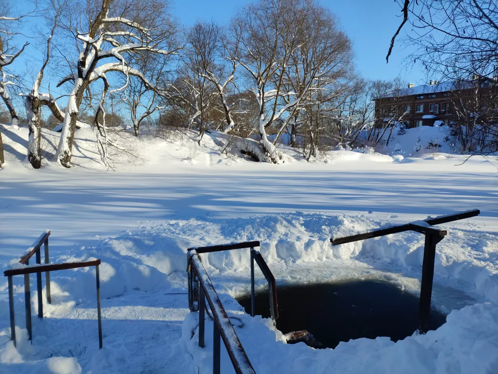 Коттедж Загородный дом с русской баней и множеством развлечений для всей семьи — Лобня
