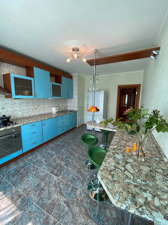 Изумрудный стиль в 5 минутах до моря