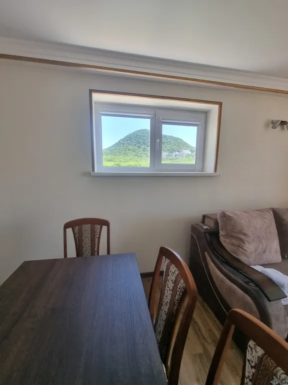 Шикарная трёшка с видом на горы и город