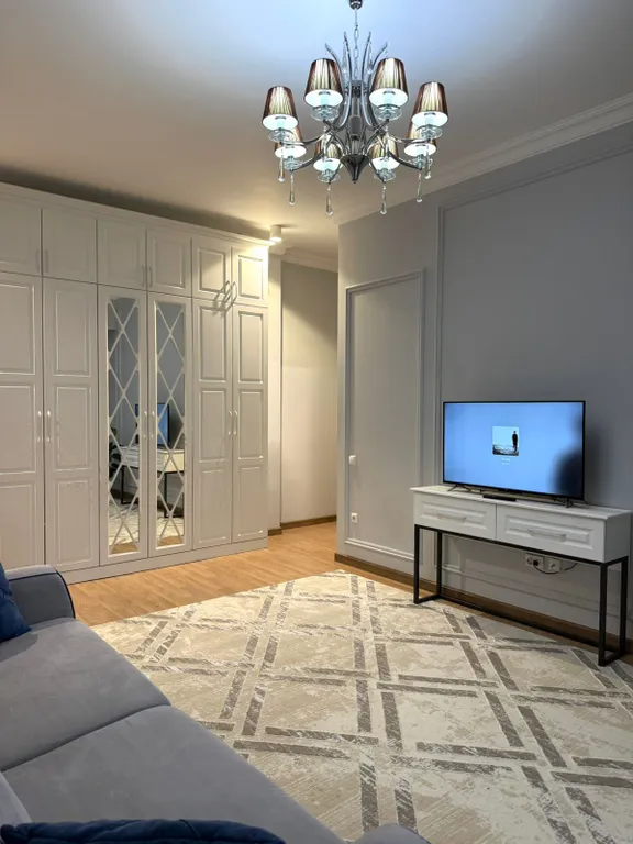 2 комнатная квартира рядом с Мегой ЭКСПО