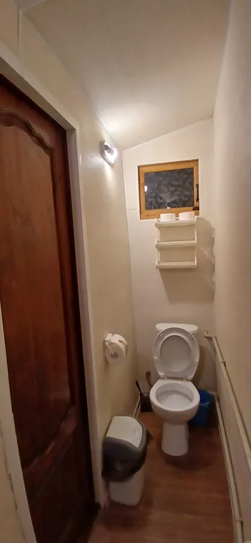 Коттедж Домик в центре с беседкой — Сочи