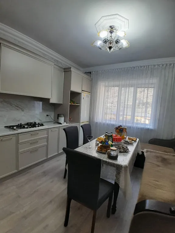 4-комнатный Дом