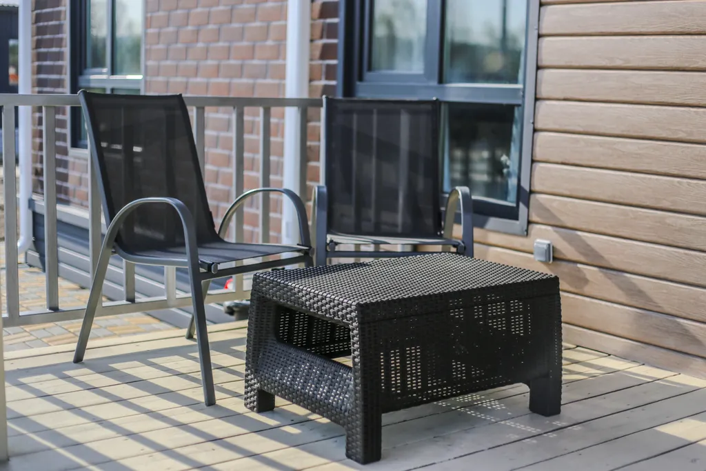 Белая дача "Глэмпинг "Озерное"