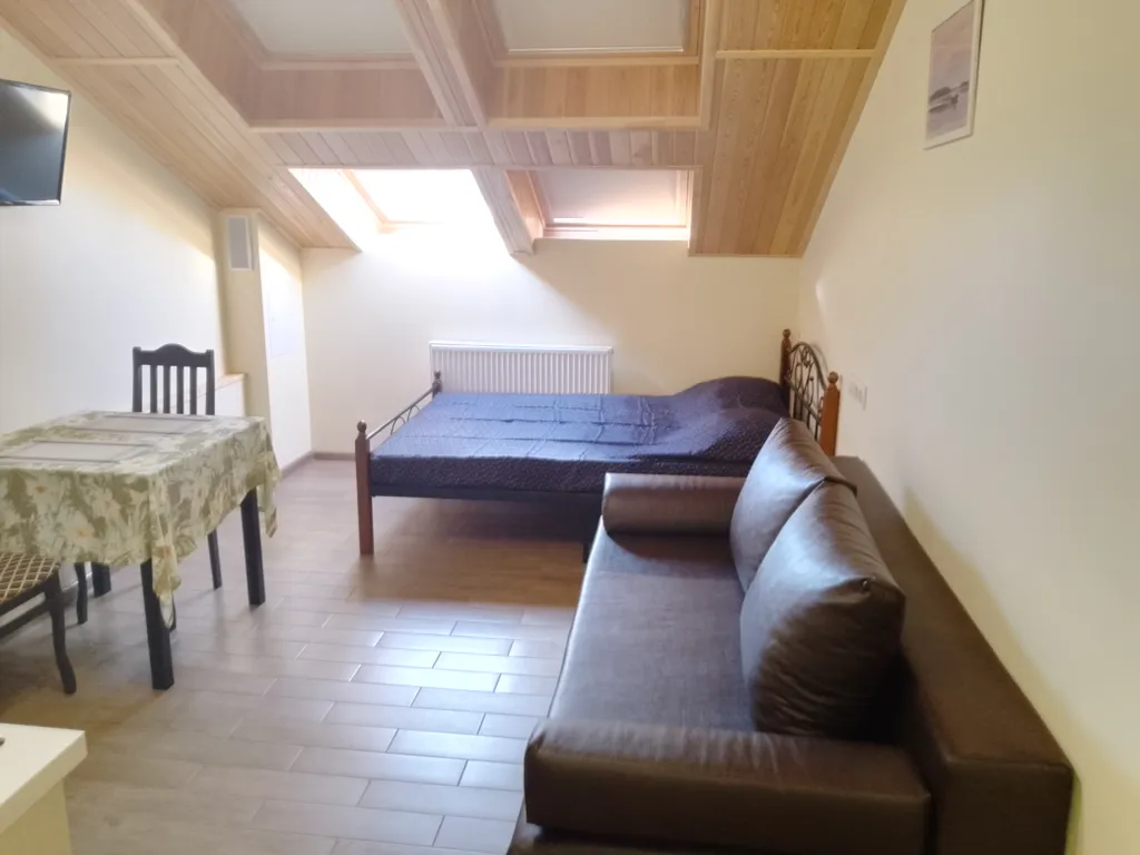 Студия с видом на море