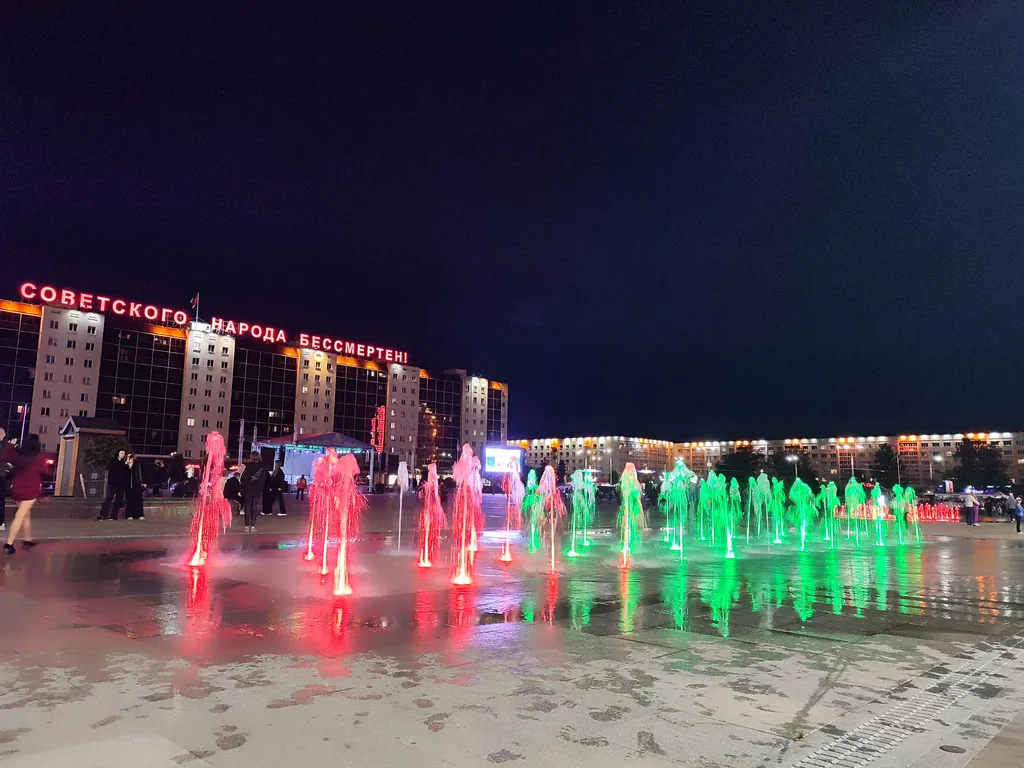 Видовая квартира в самом центре с панорамным видом на Площадь Победы.