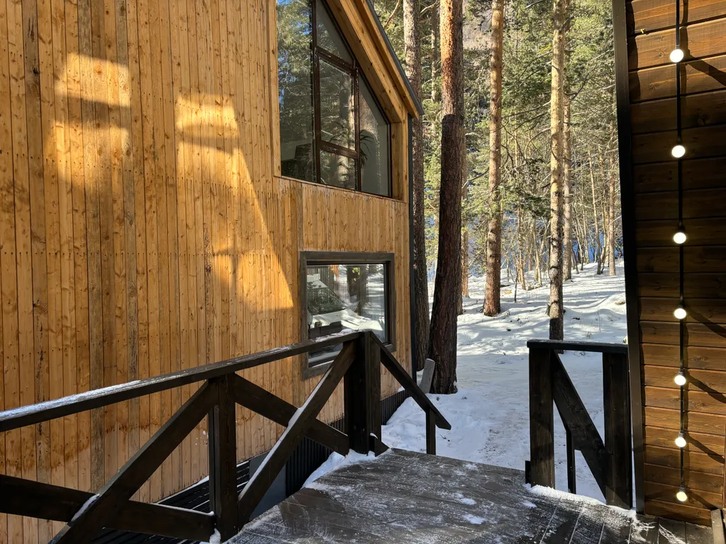 Шале Казбек