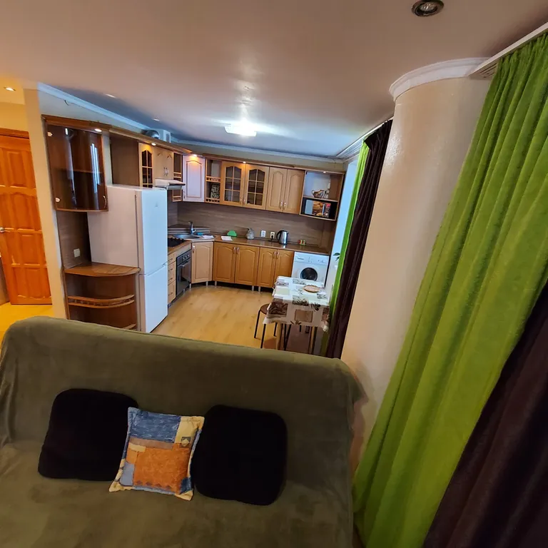 3-комнатная Квартира