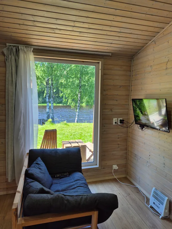 Семейный дом с сауной у реки N1