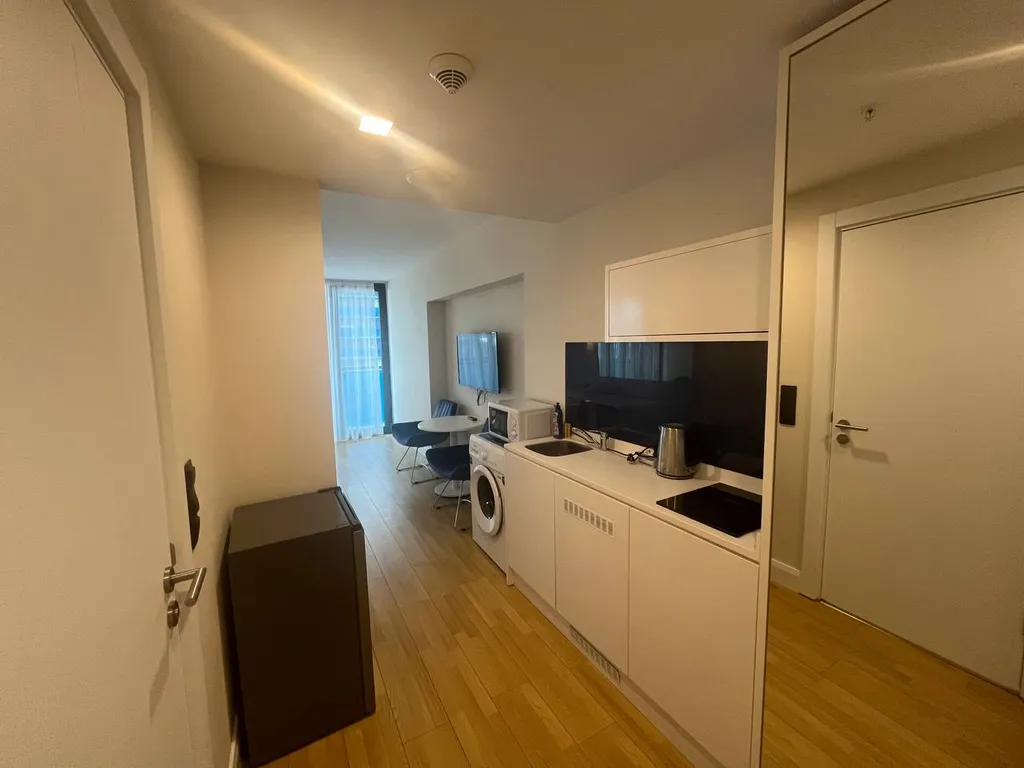 Апартаменты на первой береговой линии в апарт-отеле orbi city