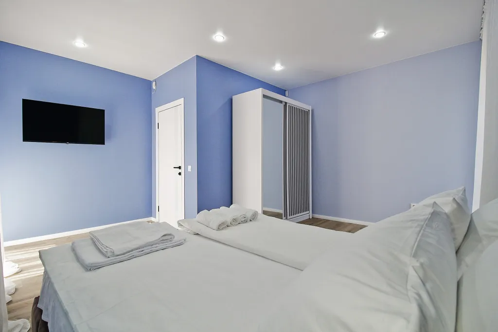 Двухэтaжный кoттeдж площадью 200