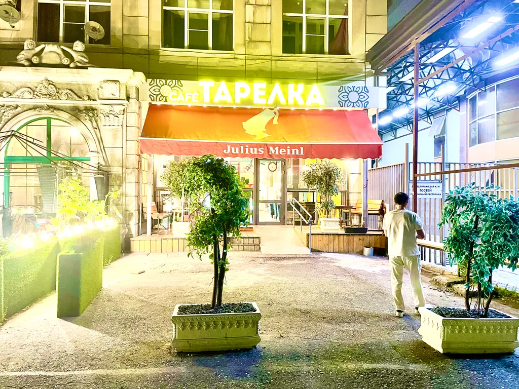 Квартира Квартира Апартамент в центре с панорамным видом на гору Тарки Тау — Махачкала