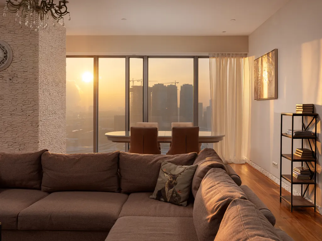 Oko Gudja 29 этаж 100 м2 панорамный вид на город шикарный закат