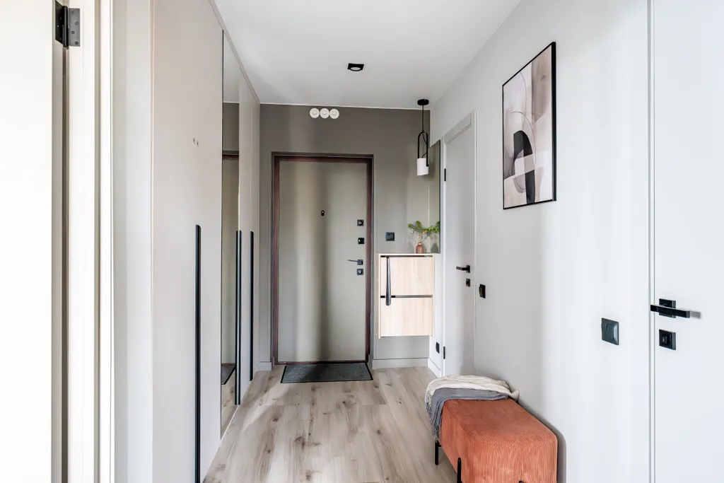 Евродвушка для 5 гостей у метро Парнас || Сатин Хоум апарт