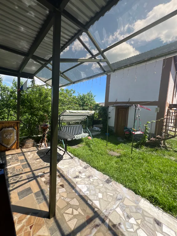 Коттедж Студия в отдельном доме, с мангальной зоной, бильярдом — Новороссийск