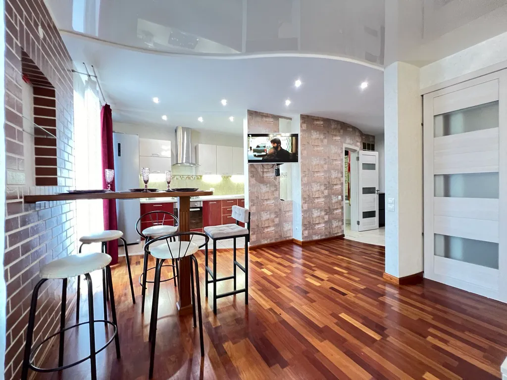 СТИЛЬНАЯ ДВУШКА ЦЕНТР ЭЛИТНЫЙ ДОМ