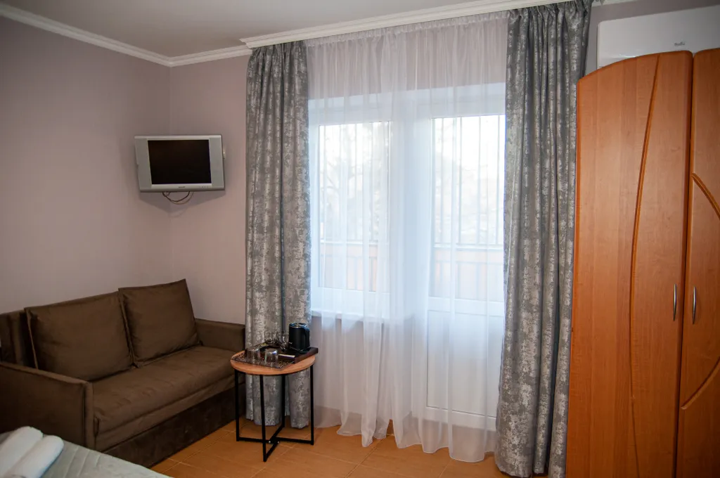 Квартира Квартира Небо трёхместный комфортный номер с кроватями twin/dbl — Геленджик