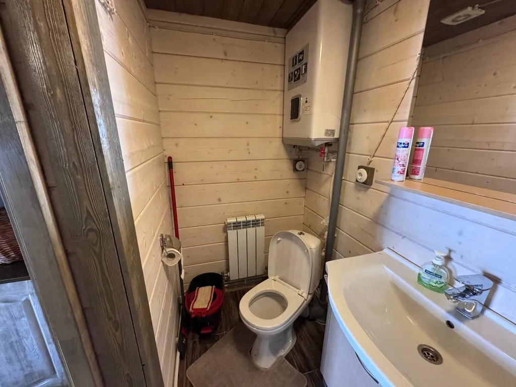 Домик в лесу, 70 километров от МКАД по Киевскому шоссе