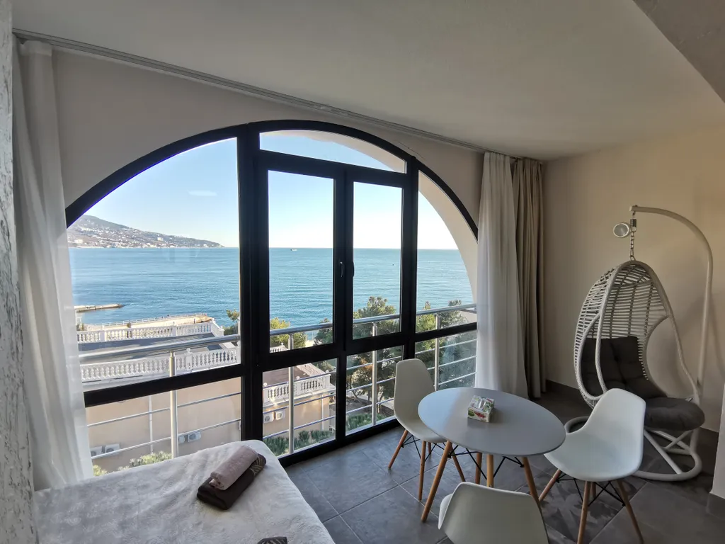 Апартамент с видом на море