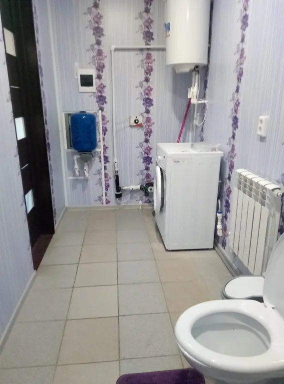 Уютный гостевой домик во дворе частной усадьбы