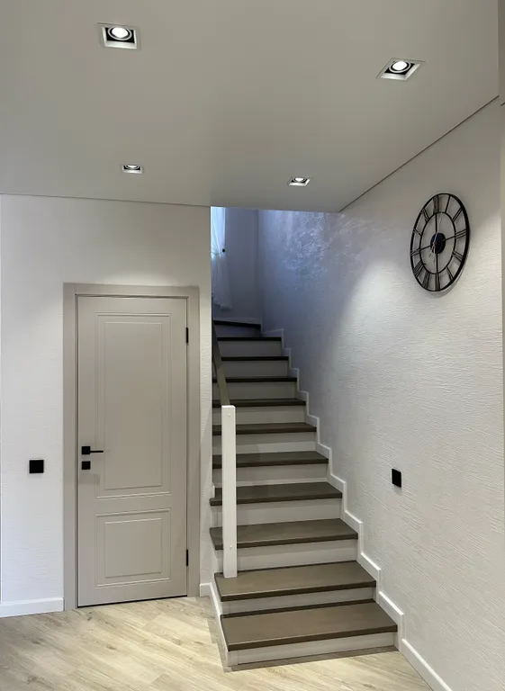 Уютный дом с дизайнерским ремонтом