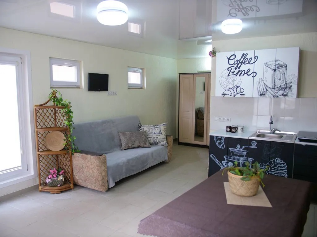 Коттедж 2-комнатный Дом — аренда посуточно в Должанская