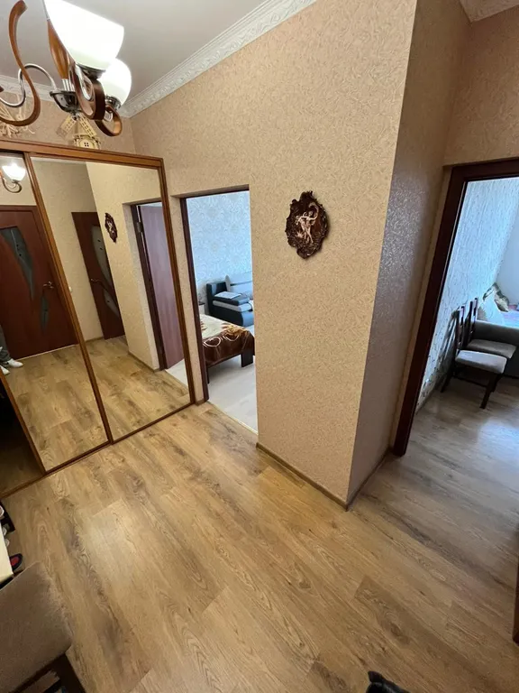 Апартаменты возле бассейна ФОК