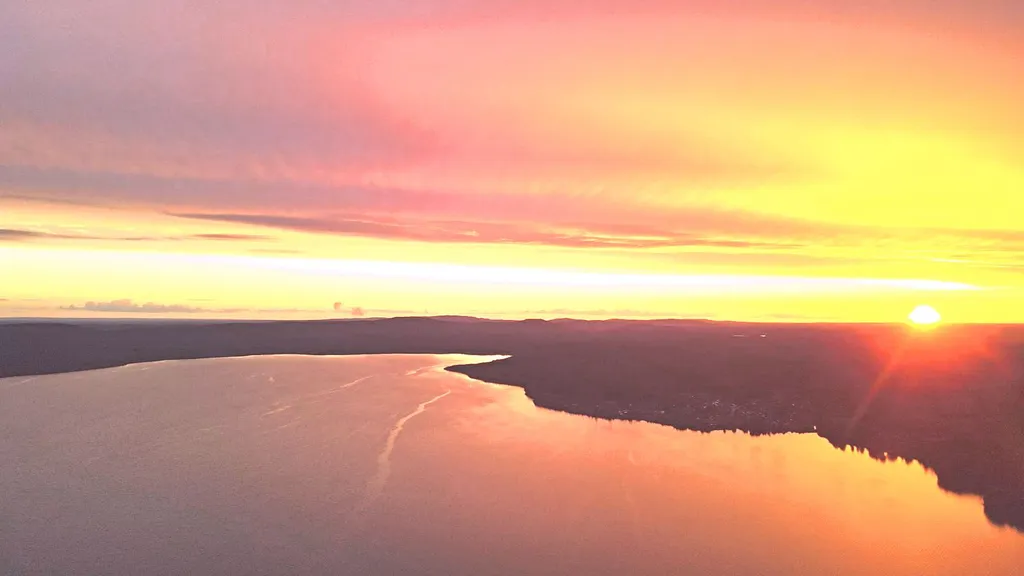 Коттедж 3-комнатный Дом — Маслозеро