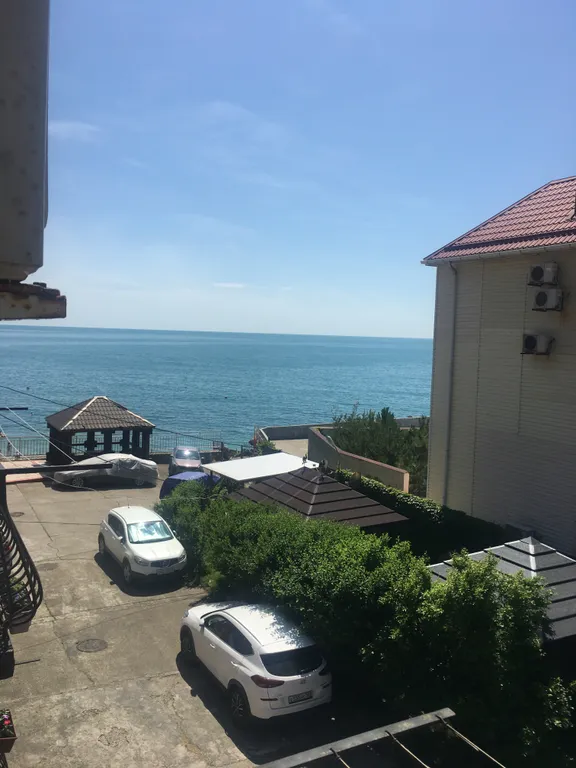 Коттедж у моря