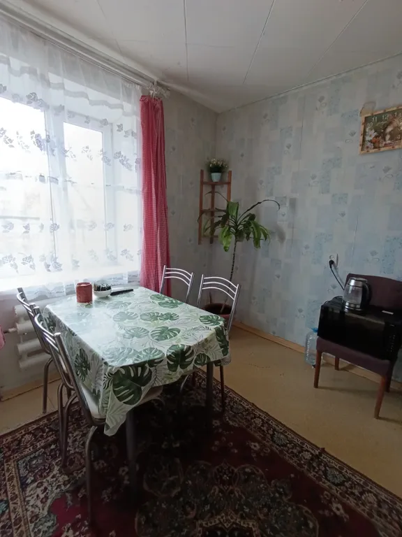 Двухкомнатная квартира район 15 шахты