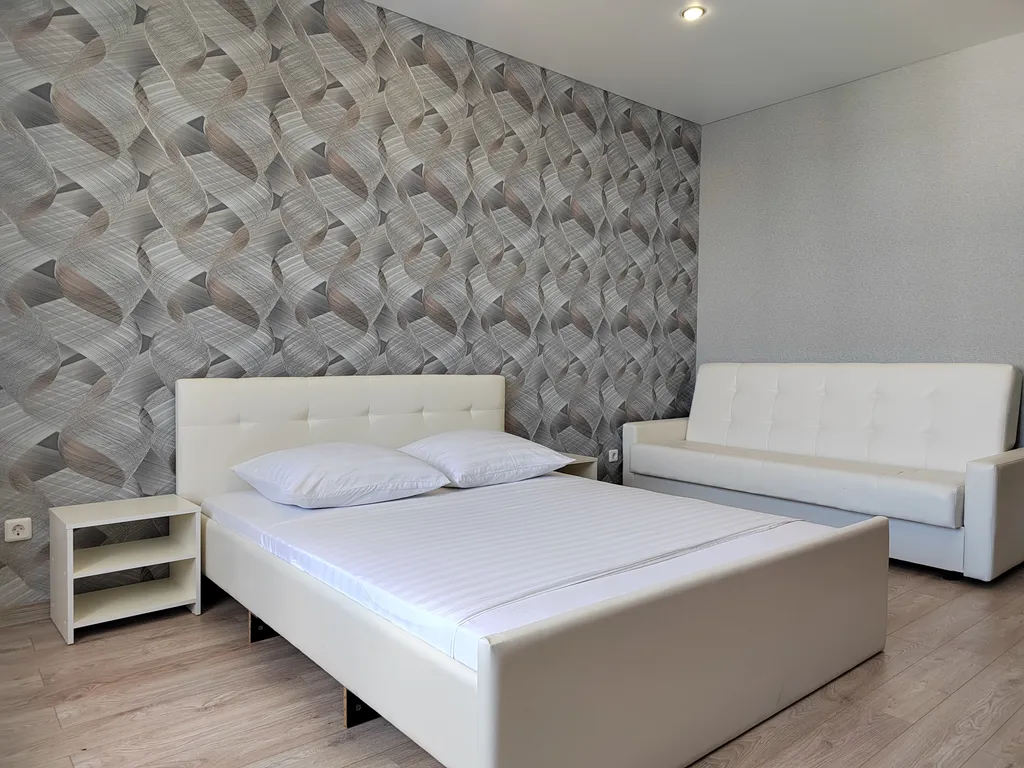 Комфортная новая квартира — аренда посуточно в Тула