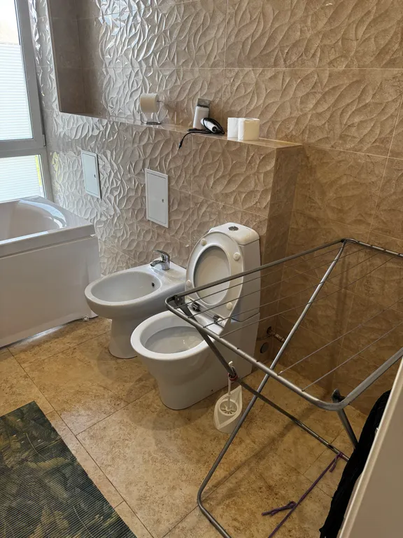 Коттедж в 1 километре от МКАД