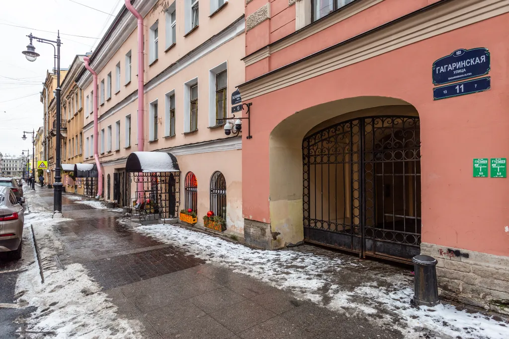 Великолепная квартира на Гагаринской улице рядом с Летним Садом