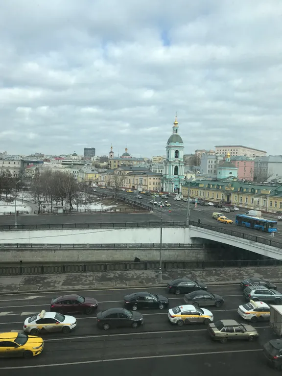 Квартира Квартира в легендарной высотке — Москва