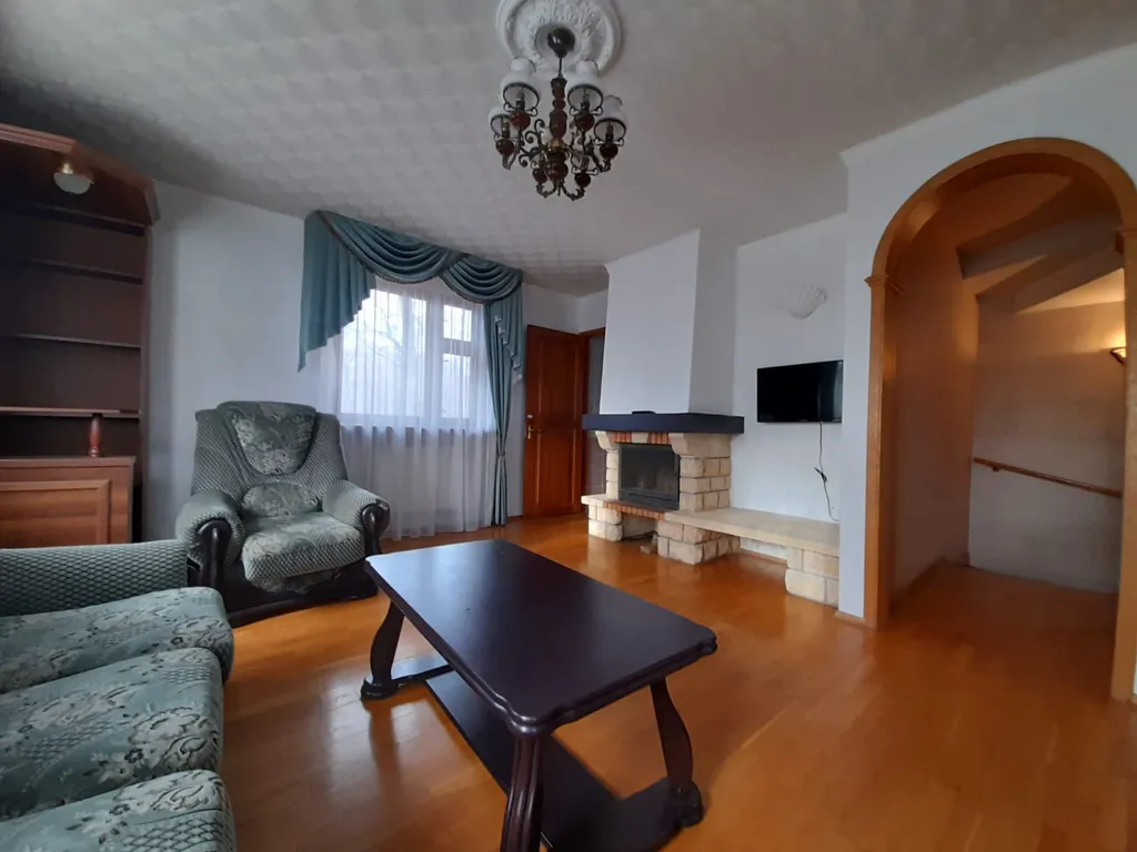 Большой Дом