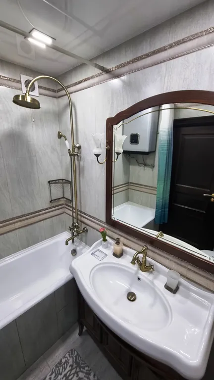 Королева Англии рекомендует 2-комнатную квартиру в центре города