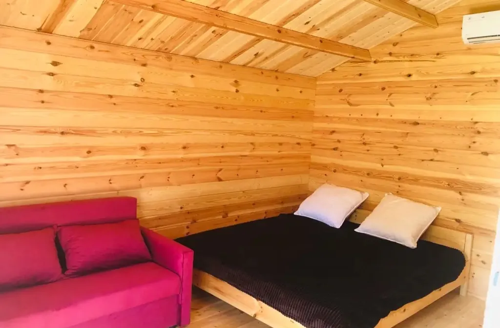 Коттедж Домик у реки — Сухум