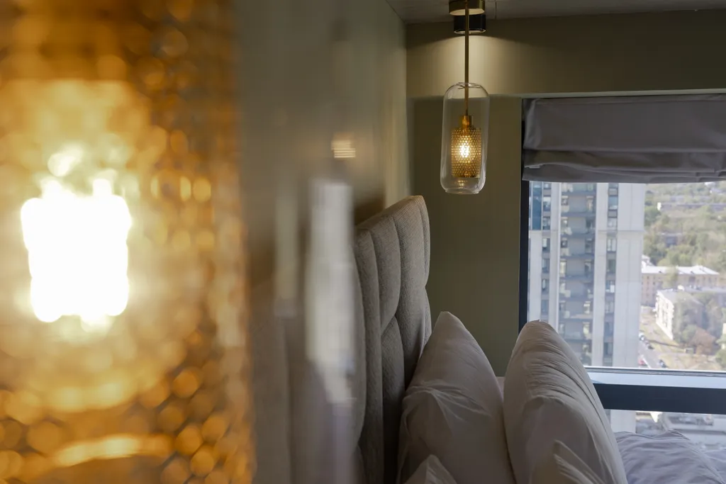 Большой двухуровневый дизайнерский лофт с панорамными видами на Москву