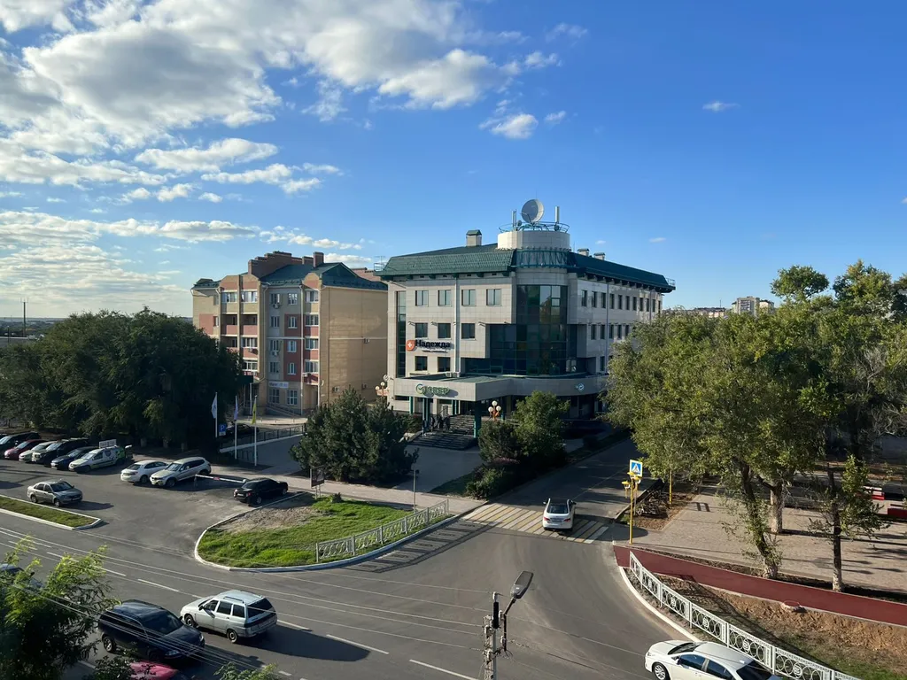 Квартира Уютные апартаменты у храма Золотая Обитель Будды Шакьямуни — Элиста