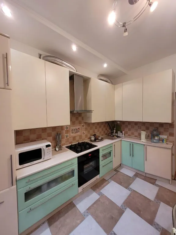 Квартира 2-комнатная Квартира — Светлогорск